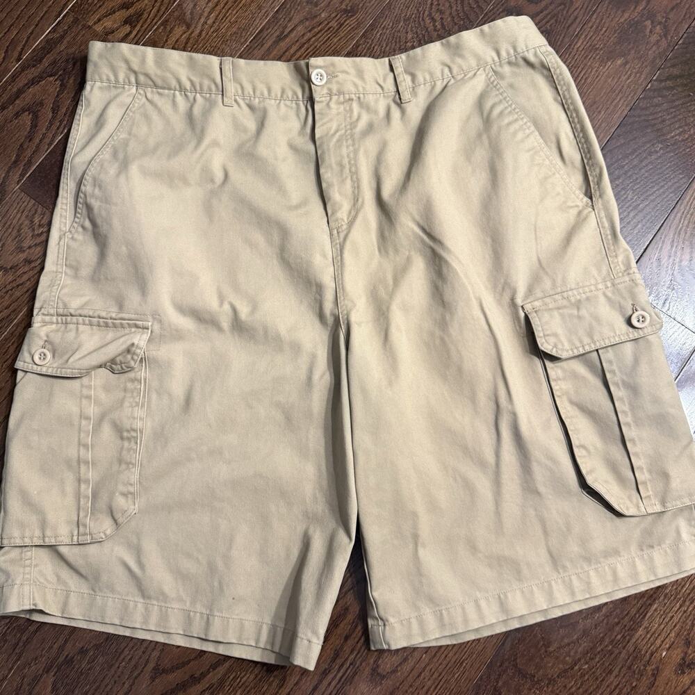 True One Cargo Shorts Men’s 44 Khaki Utility Pockets Outdoor Workwear